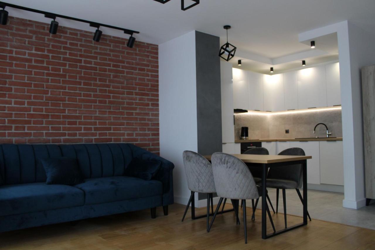 Halo Green Apartament Вроцлав Екстер'єр фото